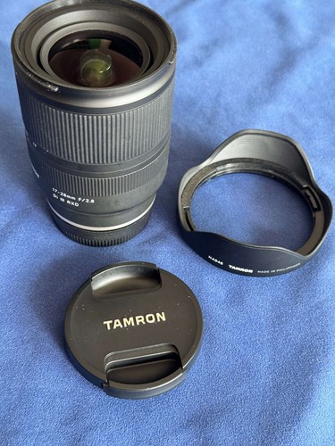 Tamron 28mm 8 - f/2,8, iii