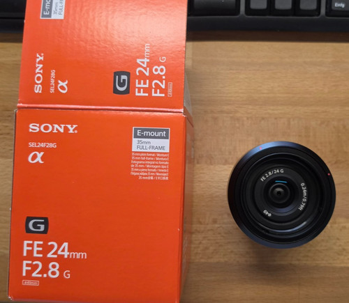 Sony 24mm 8 g - f/2,8,