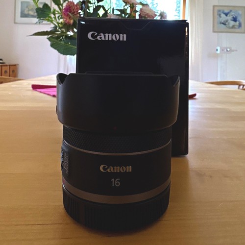 Canon 16mm 8 stm - rf,